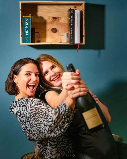 Ευτυχία είναι όταν οι επισκέπτες σου περνάνε καλά.
🇬🇧
Τrue happiness is when your guests have a great time.
..

☎ 21 0801 7676 • Διομήδη Κυριακού 15, Κηφισιά
👉 https://www.Linovatis.gr/booking
..
#linovatis #linovatiskifisia #kifisia #linovatisfriends #winefriends #winelovers #wine #champagne #vino #winebistro #winebar